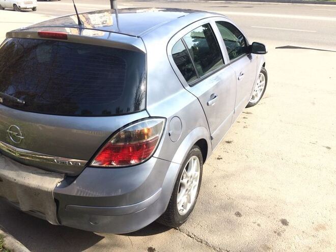 Opel Astra 2005, 188,000 km - 1.8 л - Bakı