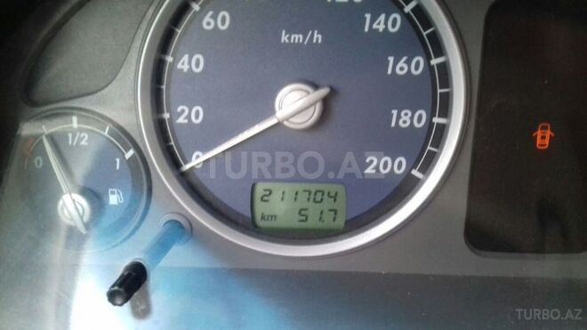 GAZ 31105 2008, 212,000 km - 2.4 л - Gəncə