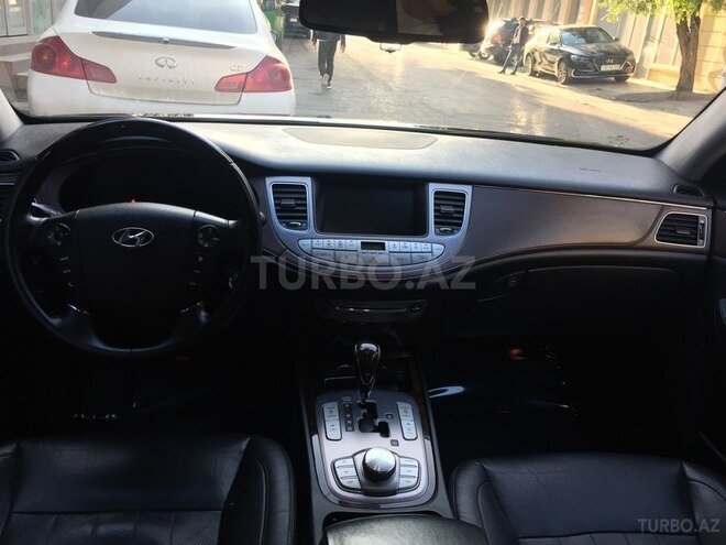 Hyundai Genesis 2011, 134,000 km - 3.8 l - Bakı