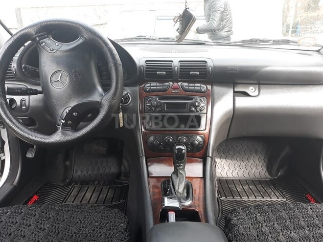Mercedes C 240 2000, 225,000 km - 2.6 л - Bakı