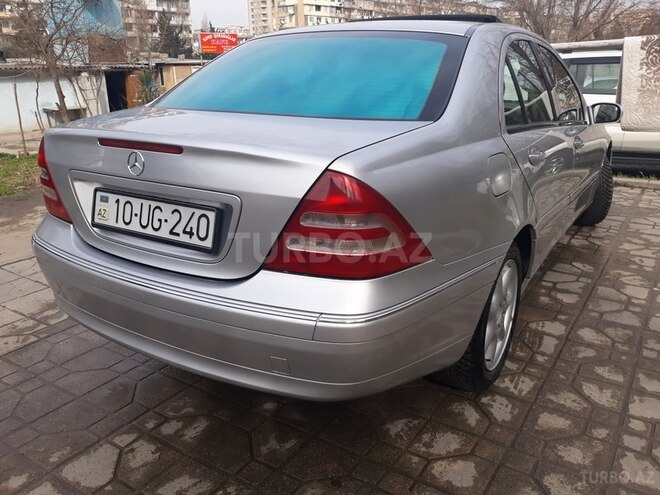 Mercedes C 240 2000, 225,000 km - 2.6 л - Bakı