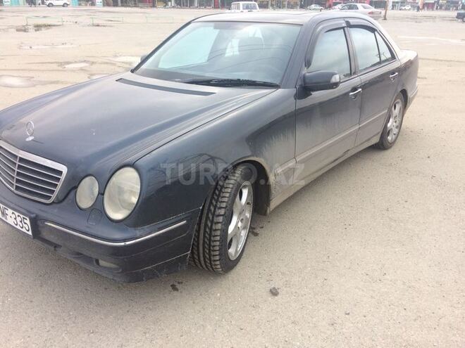 Mercedes E 270 2000, 285,000 km - 2.7 l - Bakı