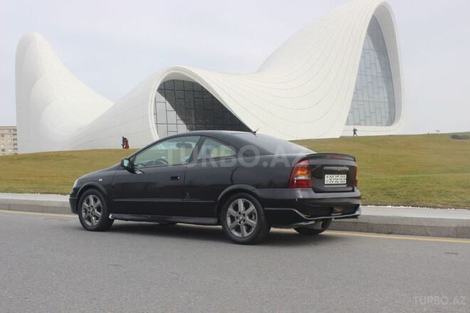 Opel Astra 2000, 275,000 km - 1.8 l - Bakı