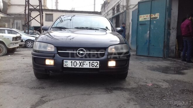 Opel Omega 1995, 300,000 km - 2.5 л - Bakı