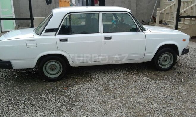 LADA (VAZ) 2107 2003, 180,000 km - 1.6 l - Bakı