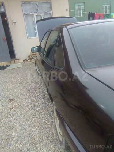 Opel Vectra 1992, 200,000 km - 1.6 l - Bakı