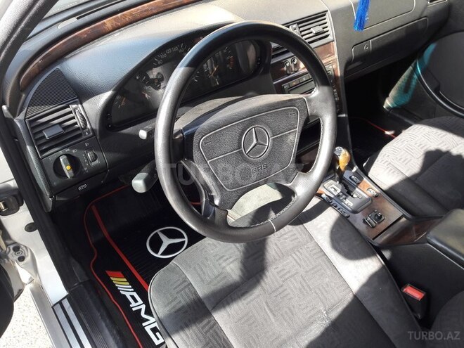Mercedes C 240 1998, 288,000 km - 2.4 l - Bakı