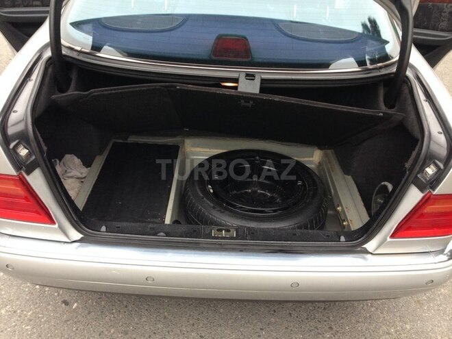 Mercedes E 240 1998, 257,000 km - 2.4 l - Bakı