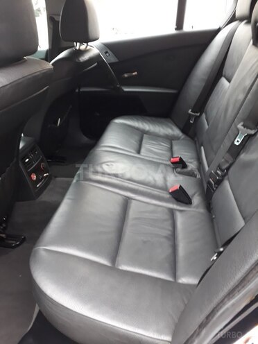 BMW 525 2006, 187,000 km - 2.5 l - Bakı