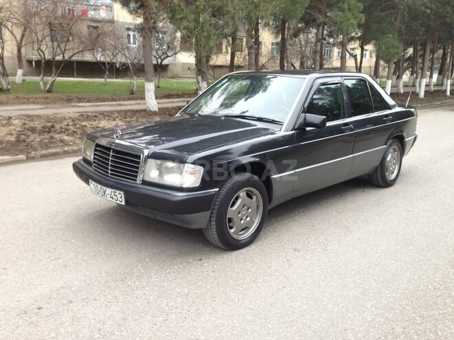 Mercedes 190 1990, 241,000 km - 2.0 l - Sumqayıt