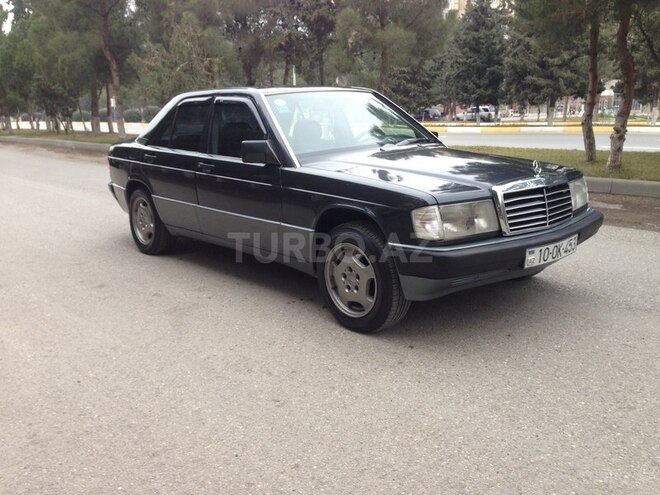 Mercedes 190 1990, 241,000 km - 2.0 l - Sumqayıt