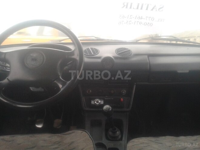 LADA (VAZ) 2106 1985, 30,000 km - 1.5 l - Saatlı