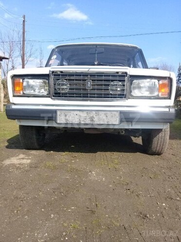 LADA (VAZ) 2107 2009, 46,000 km - 1.6 л - Astara