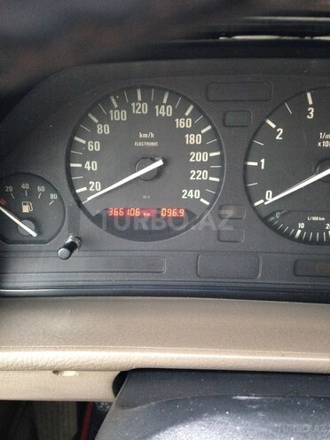 BMW 520 1994, 366,000 km - 2.0 l - Bakı