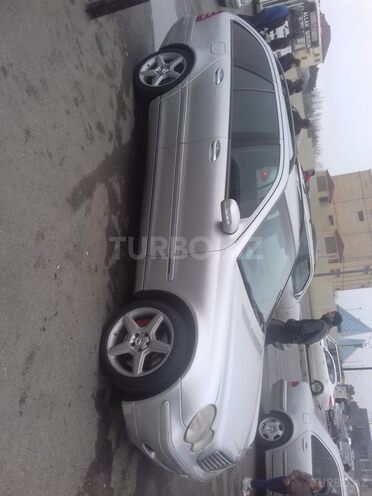 Mercedes C 220 2004, 325,000 km - 2.2 l - Bakı