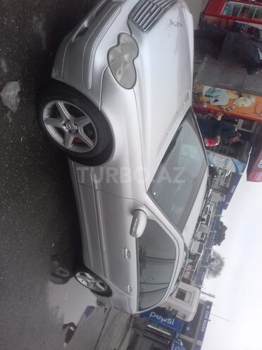 Mercedes C 220 2004, 325,000 km - 2.2 l - Bakı