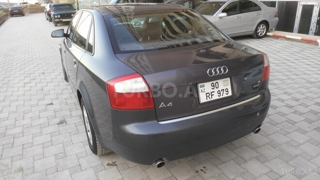 Audi A4 2003, 318,000 km - 1.8 l - Bakı
