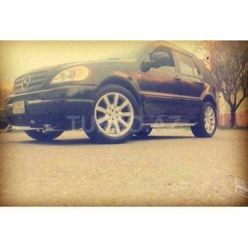 Mercedes ML 320 1999, 222,000 km - 3.2 l - Sumqayıt