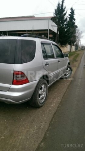 Mercedes ML 320 2002, 230,000 km - 3.2 l - Masallı