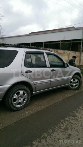 Mercedes ML 320 2002, 230,000 km - 3.2 l - Masallı