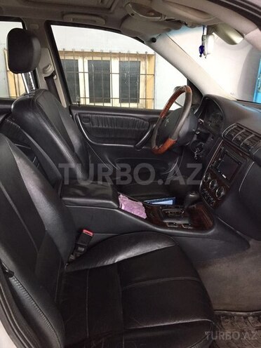 Mercedes ML 320 2002, 230,000 km - 3.2 l - Masallı