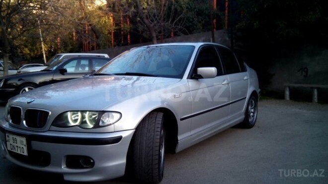 BMW 318 2003, 220,000 km - 2.0 l - Bakı