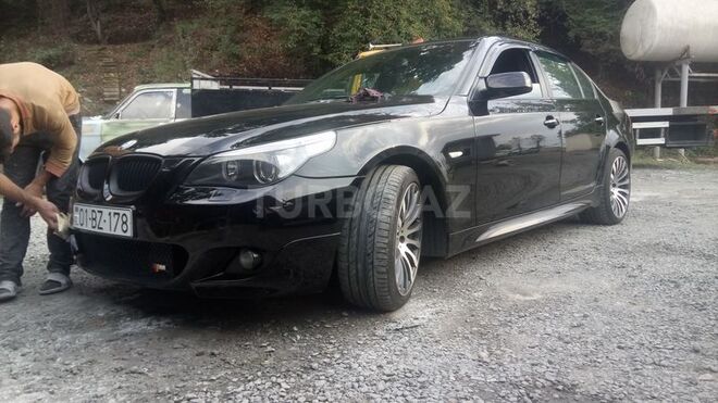 BMW 523 2006, 163,000 km - 2.3 l - Bakı