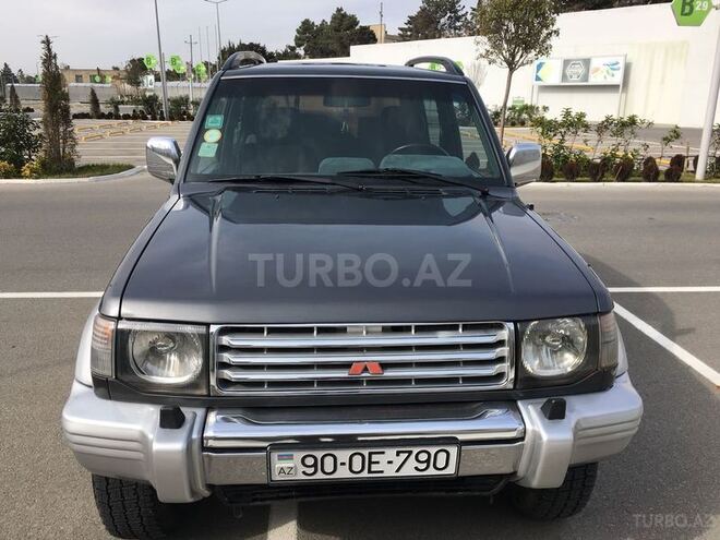 Mitsubishi Pajero 1993, 160,000 km - 2.5 l - Bakı