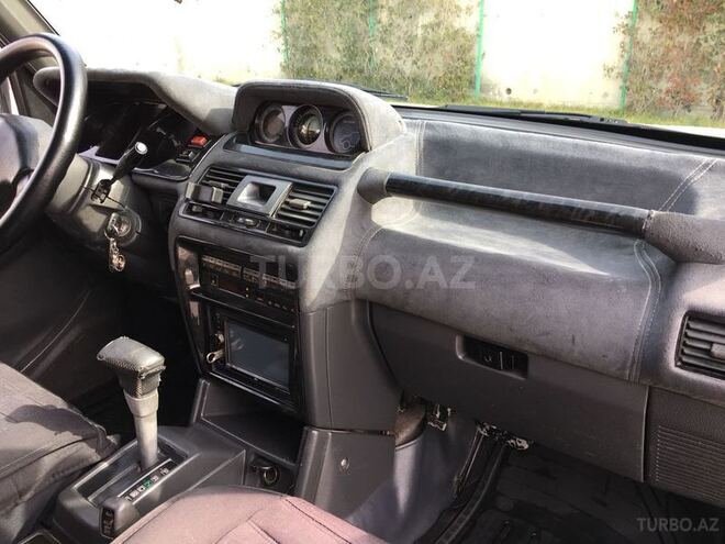 Mitsubishi Pajero 1993, 160,000 km - 2.5 l - Bakı