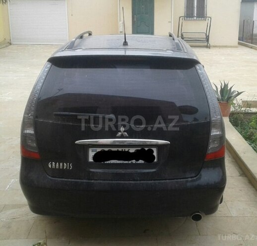 Mitsubishi Grandis 2006, 110,800 km - 2.4 l - Bakı