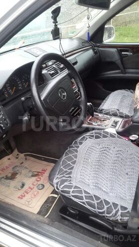 Mercedes E 200 1999, 780,000 km - 2.0 l - Bakı