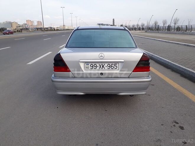 Mercedes C 240 1999, 265,000 km - 2.4 l - Bakı