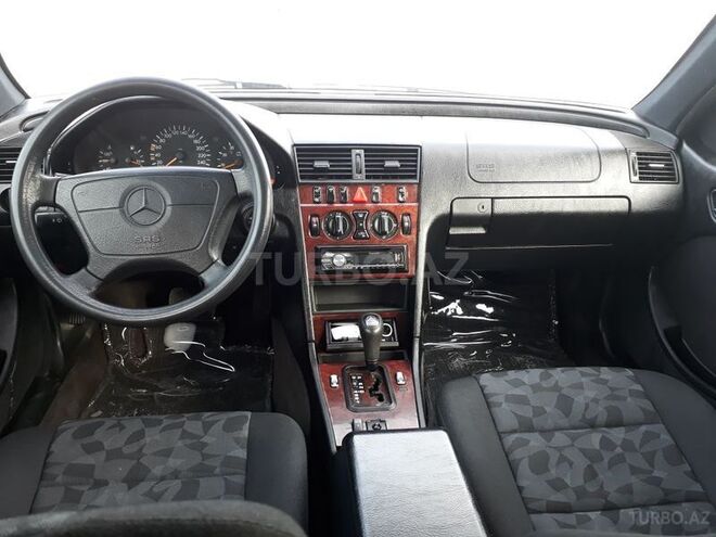 Mercedes C 240 1999, 265,000 km - 2.4 l - Bakı