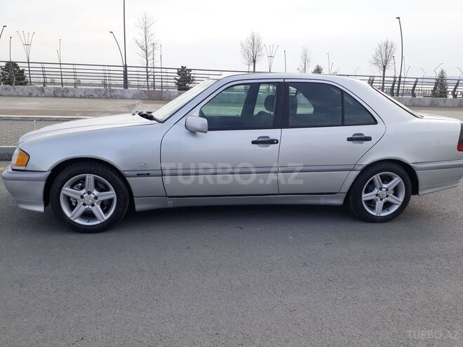 Mercedes C 240 1999, 265,000 km - 2.4 l - Bakı