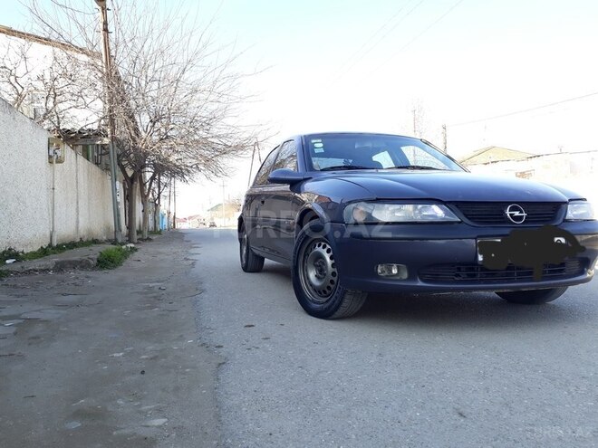 Opel Vectra 1996, 285,000 km - 1.8 l - Sumqayıt