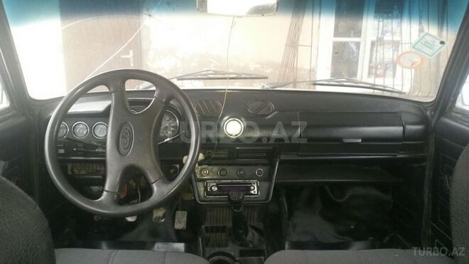 LADA (VAZ) 2106 1982, 250,000 km - 1.3 l - Salyan