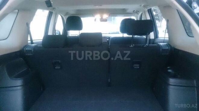 Mitsubishi Outlander 2015, 33,000 km - 2.4 л - Bakı
