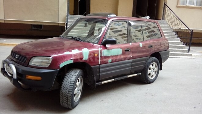 Toyota RAV4 1995, 240,000 km - 2.0 l - Bakı