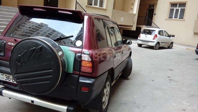 Toyota RAV4 1995, 240,000 km - 2.0 l - Bakı
