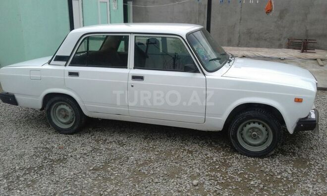 LADA (VAZ) 2107 2003, 80,000 km - 1.6 л - Bakı