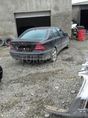 Mercedes C 240 2001, 270,000 km - 2.6 l - Bakı