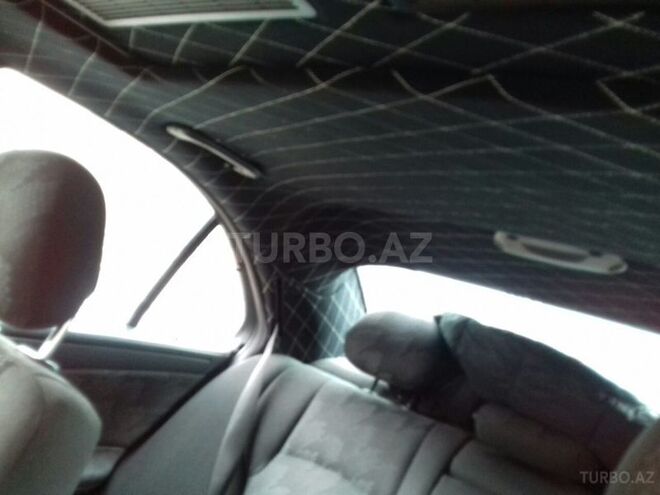 Mercedes C 240 2001, 270,000 km - 2.6 l - Bakı