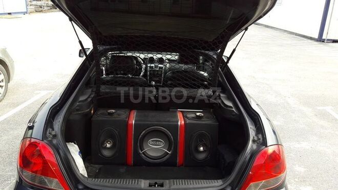Hyundai Coupe 2004, 178,000 km - 2.0 l - Bakı