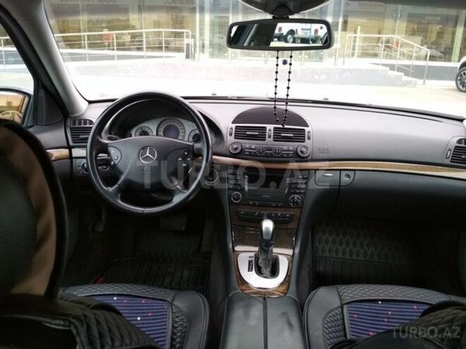 Mercedes E 270 2004, 375,000 km - 2.7 l - Sumqayıt