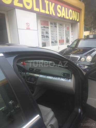 Volkswagen Passat 2005, 208,000 km - 2.0 л - Bakı