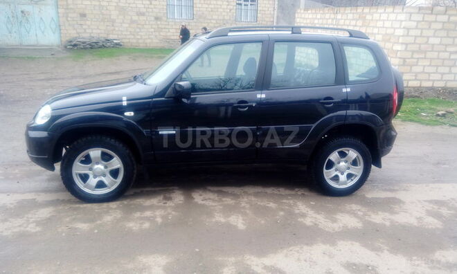Chevrolet Niva 2011, 121,000 km - 1.7 л - Gəncə