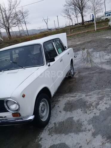 LADA (VAZ) 21011 1980, 297,500 km - 1.3 l - Mingəçevir