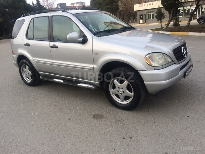 Mercedes ML 320 2000, 183,041 km - 3.2 л - Sumqayıt