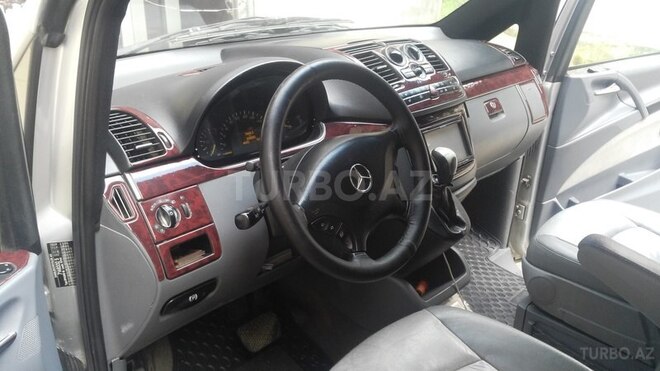 Mercedes Viano 2005, 238,000 km - 2.2 л - Bakı