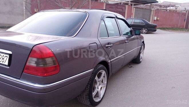 Mercedes C 180 1996, 380,000 km - 1.8 l - Bakı